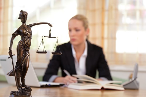 זכות ההיוועצות בעורך דין לפני חקירה